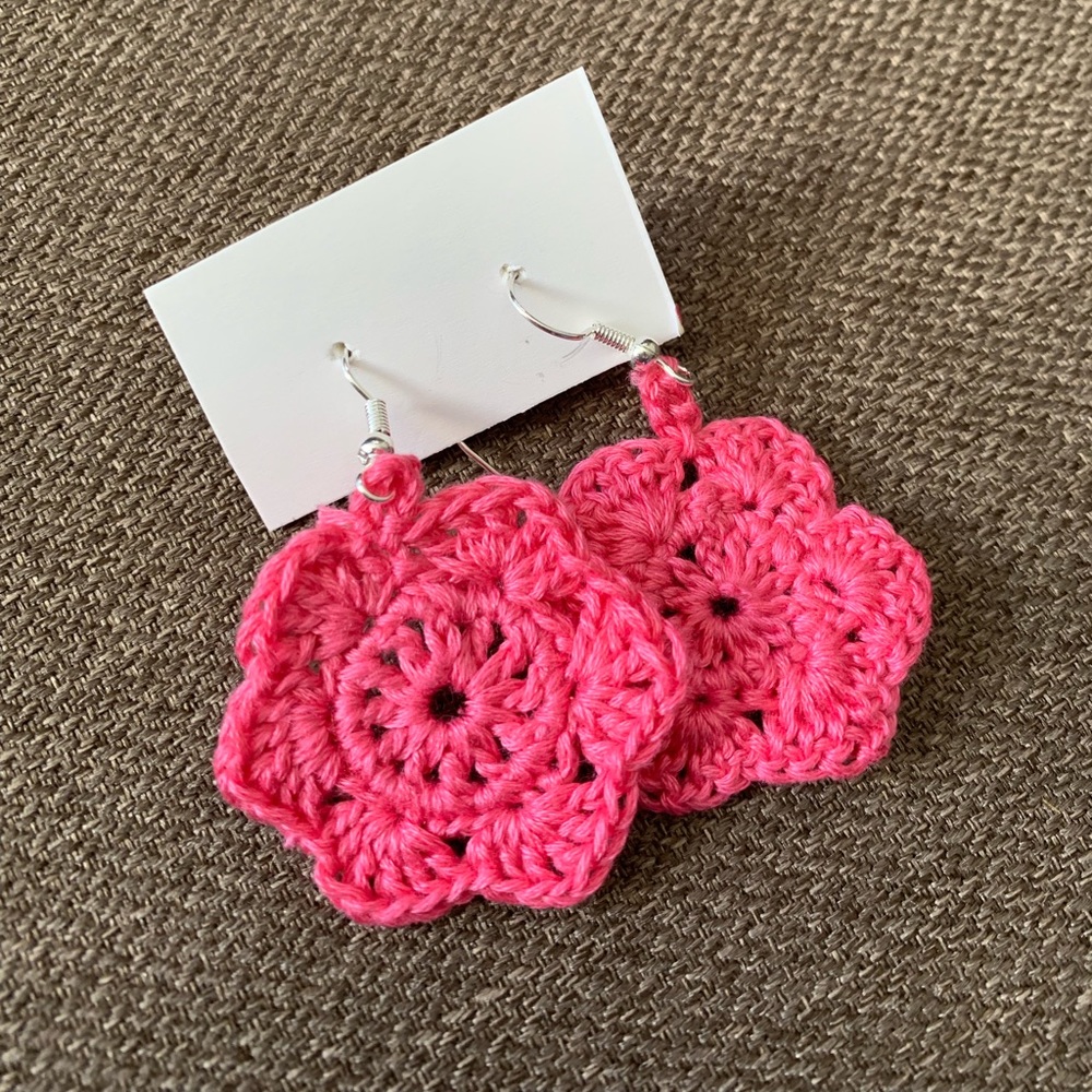 🎀Embroidered earrings flower shaped